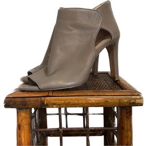 Louise et Cie Peep Toe Heels